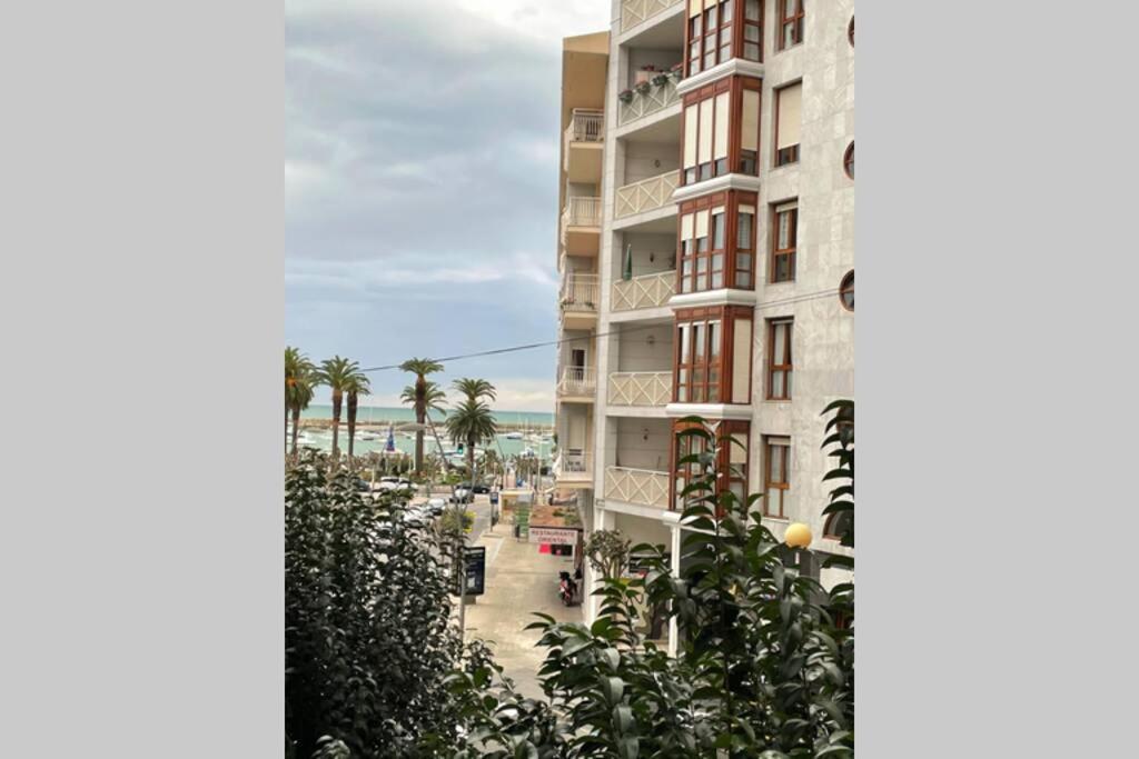 Apartamento Centrico Castro Urdiales Exterior photo